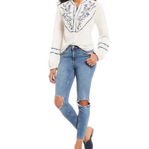 FREE PEOPLE White and Blue Sundance Kid Henley Top XSmall - Picture 4 of 15